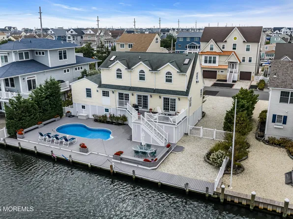 206 Norman Court, Lavallette, NJ 08735