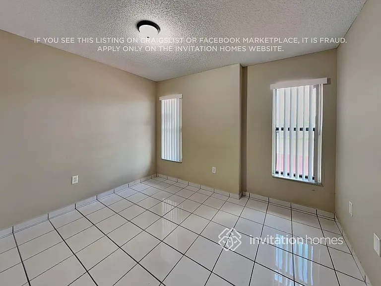 12748 NW 102nd Ave — Photo 17