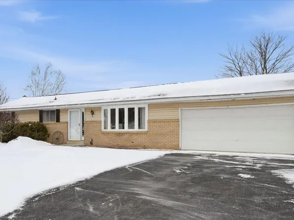 143 Mill Dr, Tamaqua, PA 18252