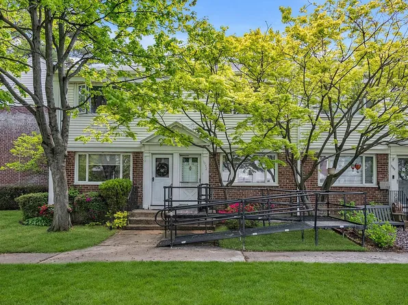 13-52 Bell Blvd #215, Queens, NY 11360
