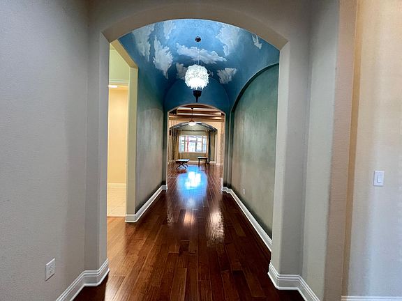 Entry Way with custom faux paint