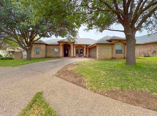 503 Scissor Tail Cir, Laredo, TX 78045