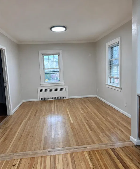 290 Roberts Ave #1
