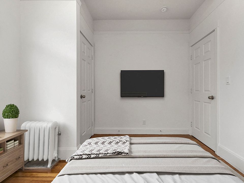 1st image of 517 36th Ave #201