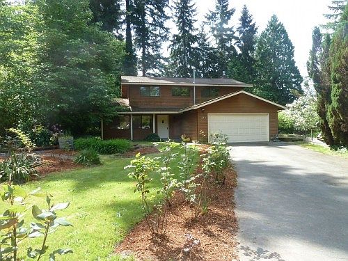 2nd image of 373 NW Brookwood Ln