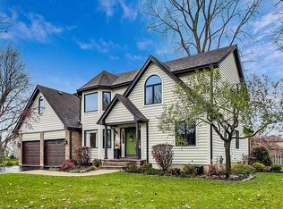 523 West Trl, Grayslake, IL