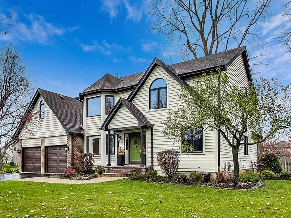 523 West Trl, Grayslake, IL 60030