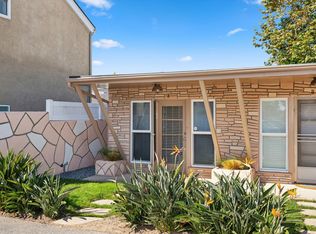 1637 Irvine Ave APT A, Costa Mesa, CA 92627