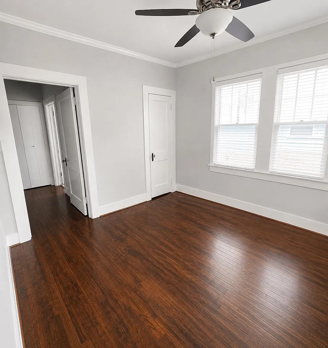 3 bed, 1.5 bath, $1,350 — Photo 4
