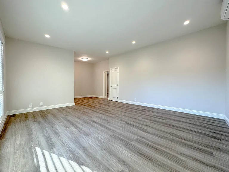 1027 S Atlantic Blvd #23 — Photo 3