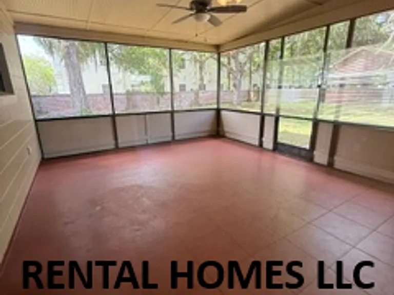134 Wilson Dr — Photo 13