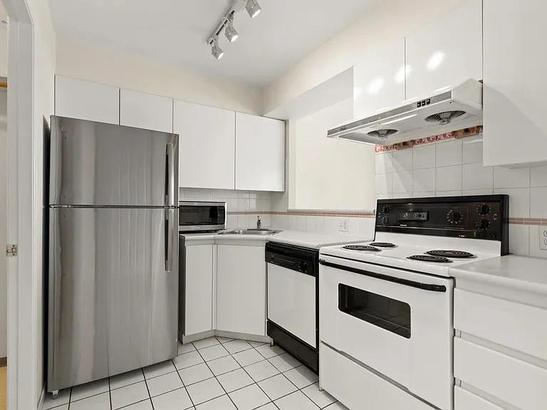 888 Pacific St #1007 — Photo 13