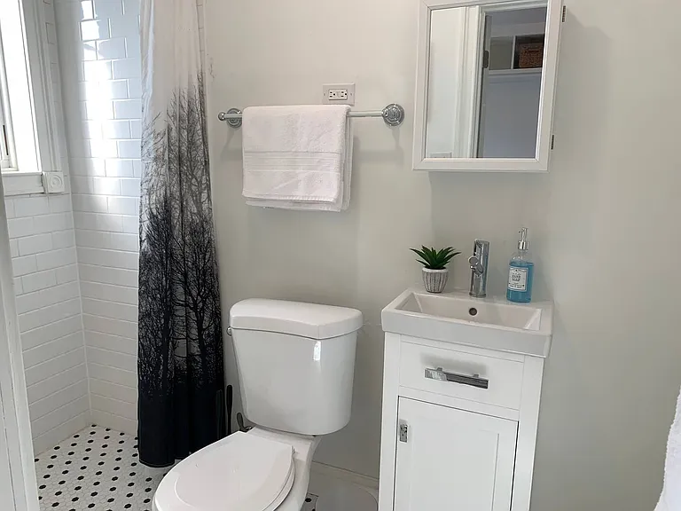 101 N Pearl St #303 — Photo 9