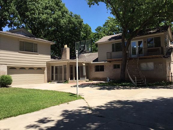 2nd image of 1707 Cypress Dr