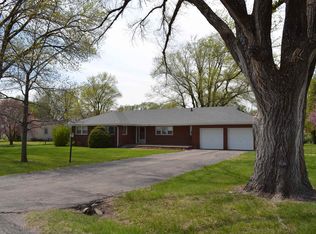 321 S Sunflower Ln, Andover, KS 67002