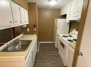 6447 Library Rd APT 4, South Park, PA 15129