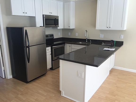 3rd image of 3540 Farm Hill Blvd APT 7