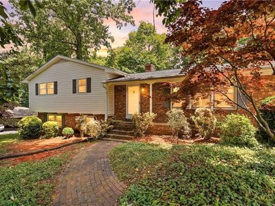 5700 Northlake Dr, Greensboro, NC, 27410