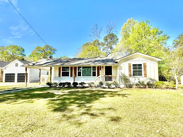 75 Saint Charles Ave, Louisville, MS 39339