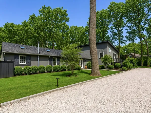 (undisclosed Address), Sag Harbor, NY 11963