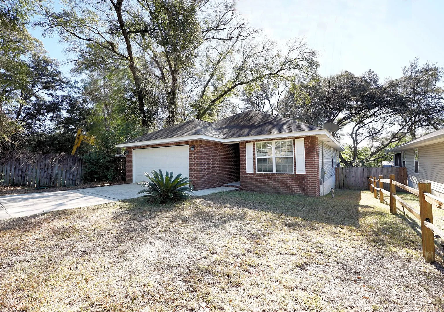 Newer 3-Bedroom, 2-Bath Home in Great Niceville Location — Photo 1