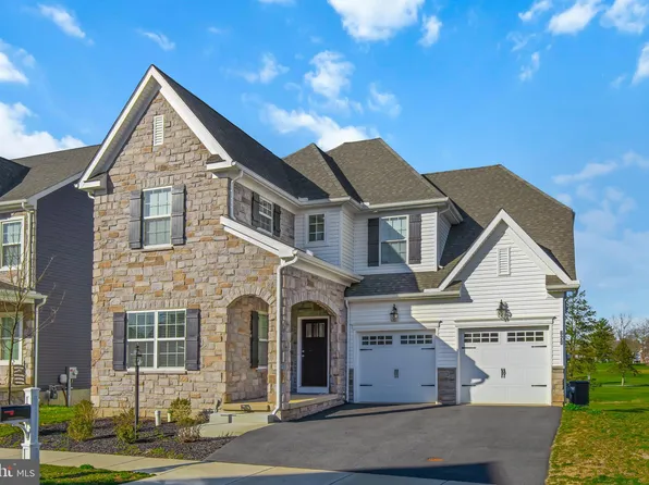 620 Stockdale Dr, Lancaster, PA 17601
