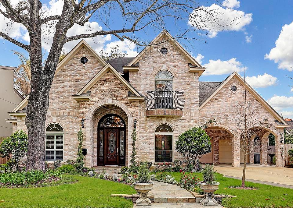 1st image of 313 W Cowan Dr