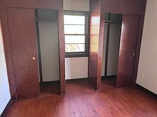 1196 E Archwood Ave — Photo 3