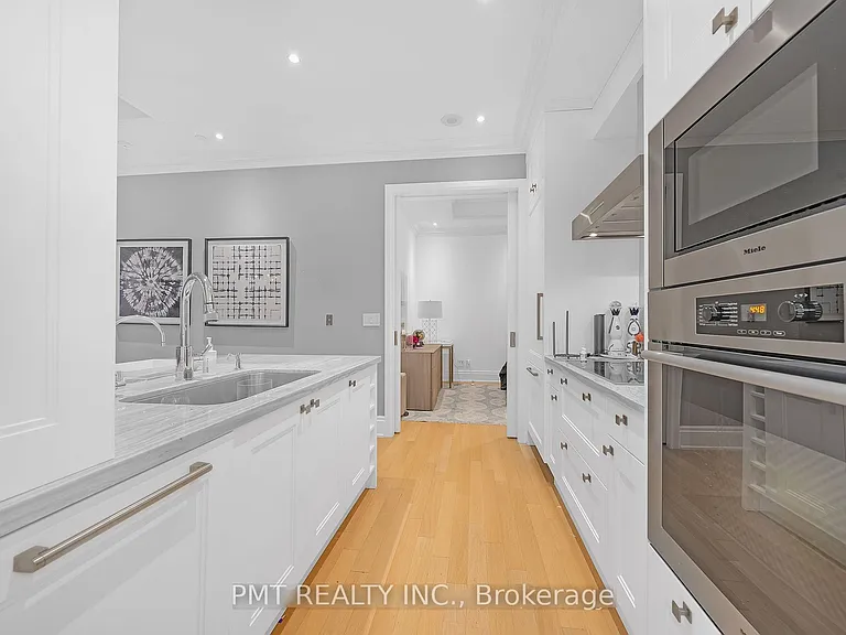 311 Bay St #4106 — Photo 6