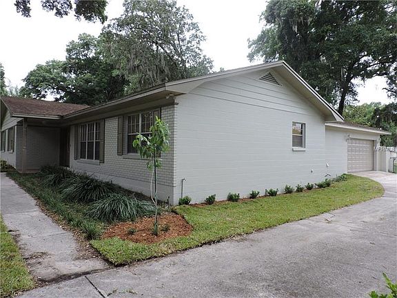 5th image of 2807 Oak Crest Dr