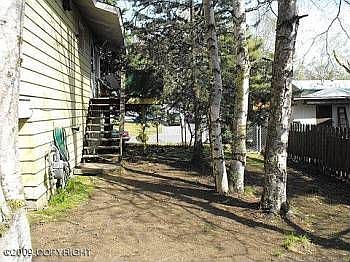 2nd image of 3140 Lochwood Cir