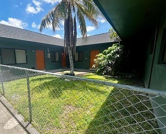 4th image of 4040 NW 31st Terrace