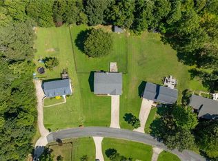 194 Briarcreek Dr, Winston Salem, NC 27107