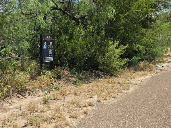 5323 San Pascual, Zapata, TX 78076