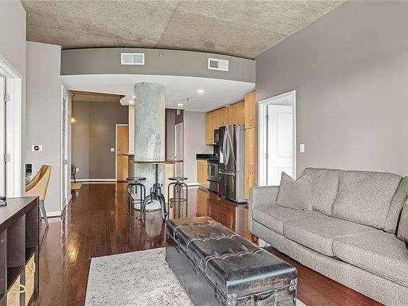 3rd image of 361 17th St #1501