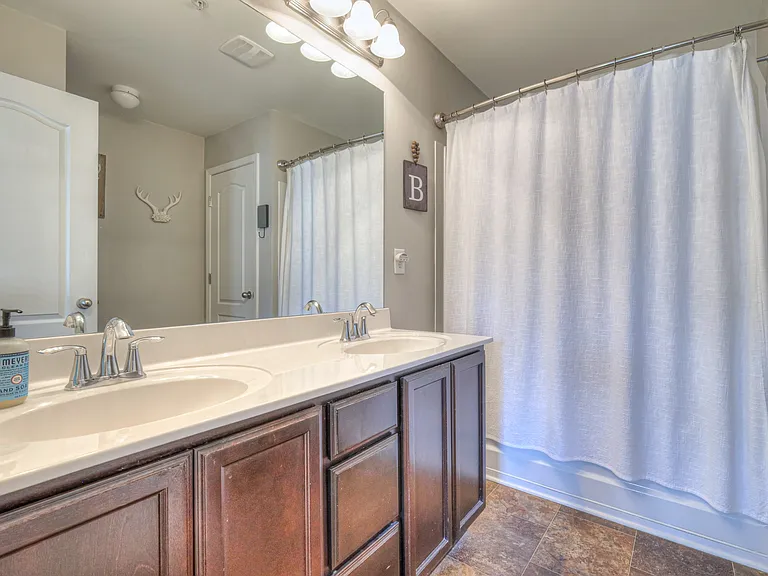 2013 Abbingdon Way — Photo 19