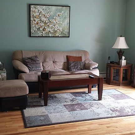 2nd image of 33 Lawrence St