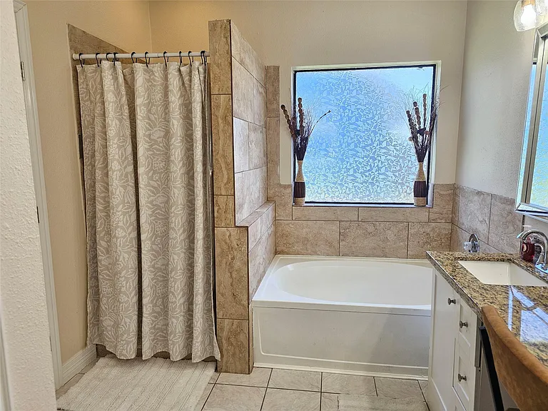12334 Misty Laurel Dr — Photo 15
