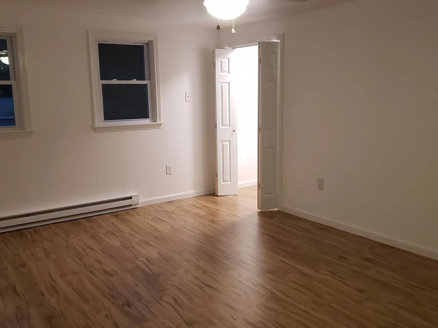 3 bed, 1120 sqft, $2,200 — Photo 4