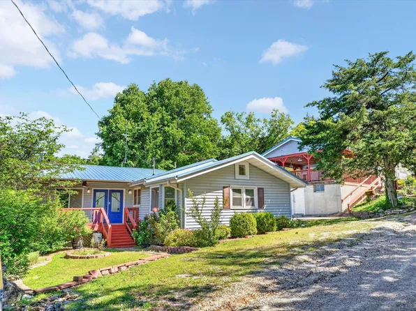 26033 County Road 262, Hermitage, MO 65668