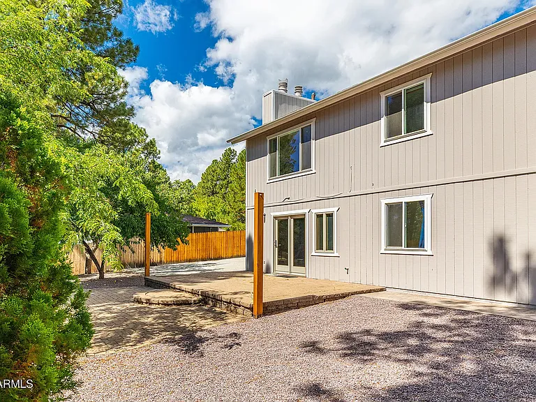 1535 E Appalachian Rd — Photo 27