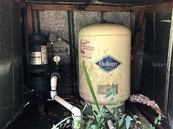 4th image of 5321 SE 28th Ave