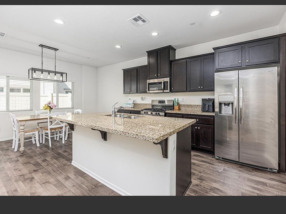 1st image of 24281 Bay Laurel Ave