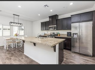 24281 Bay Laurel Ave, Murrieta, CA 92562