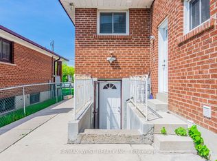 31 Clair Rd #Basement, Toronto, ON M3N 1A7
