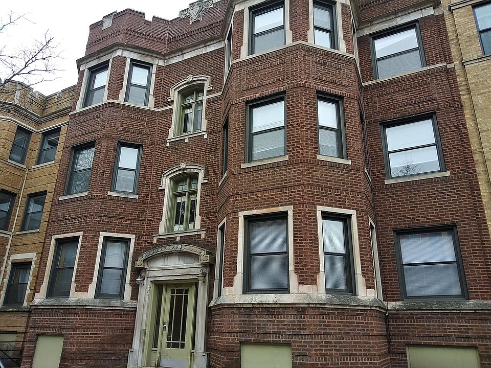 1st image of 707 W Cornelia Ave APT 1F