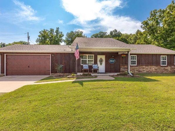 1350 Coy Boulevard, Forsyth, MO 65653