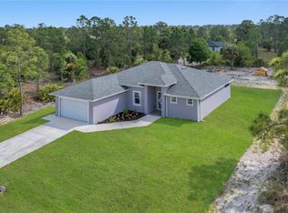 400 Leroy Ave, Lehigh Acres, FL 33972