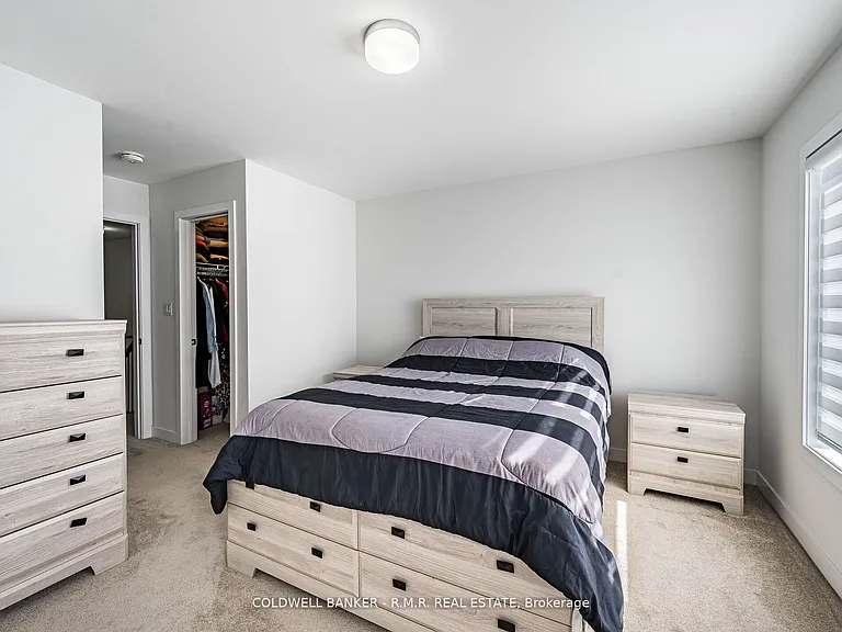 136 Brockley Dr — Photo 33