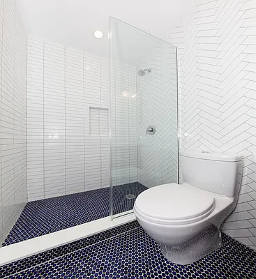 Rented by Icon Realty Management | media 26